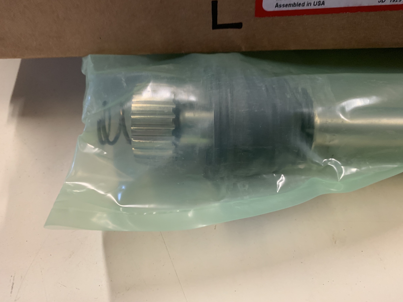 8 97182 165 0   Genuine Honda Journal Assy., RR. Propeller Shaft