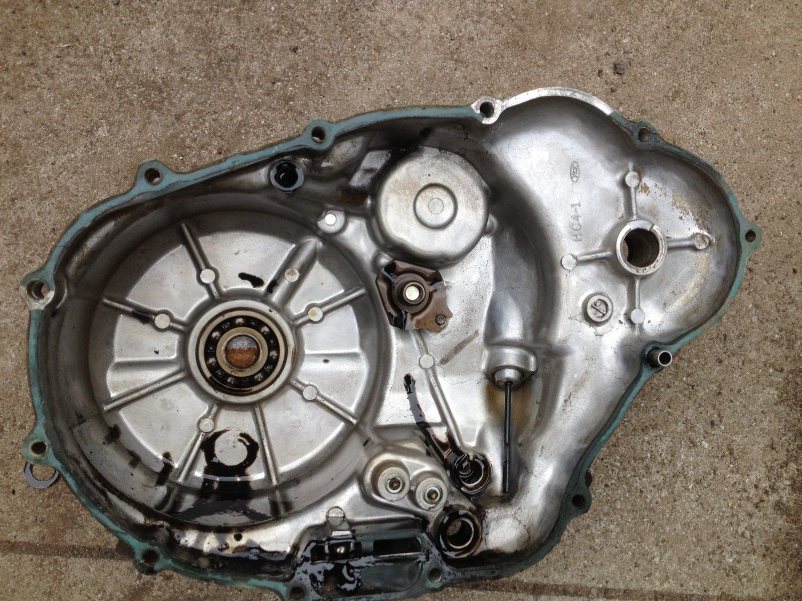 OEM Honda TRX300 Fourtrax 300 Kick Start Side Cover (1998-2000) – Genuine Part #83500-HM4-A10ZC