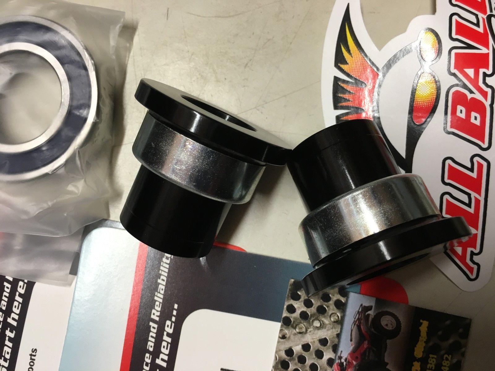 KTM HUSABERG REAR WHEEL BEARINGS SPACERS 85 125 250 300 400 450 500