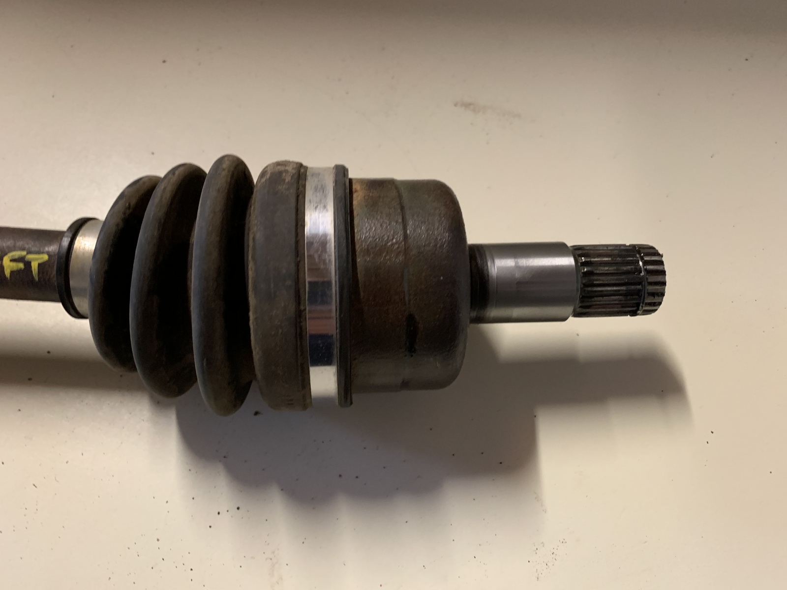 WRECKING YAMAHA RHINO 700 FRONT LEFT HAND CV / DRIVE SHAFT