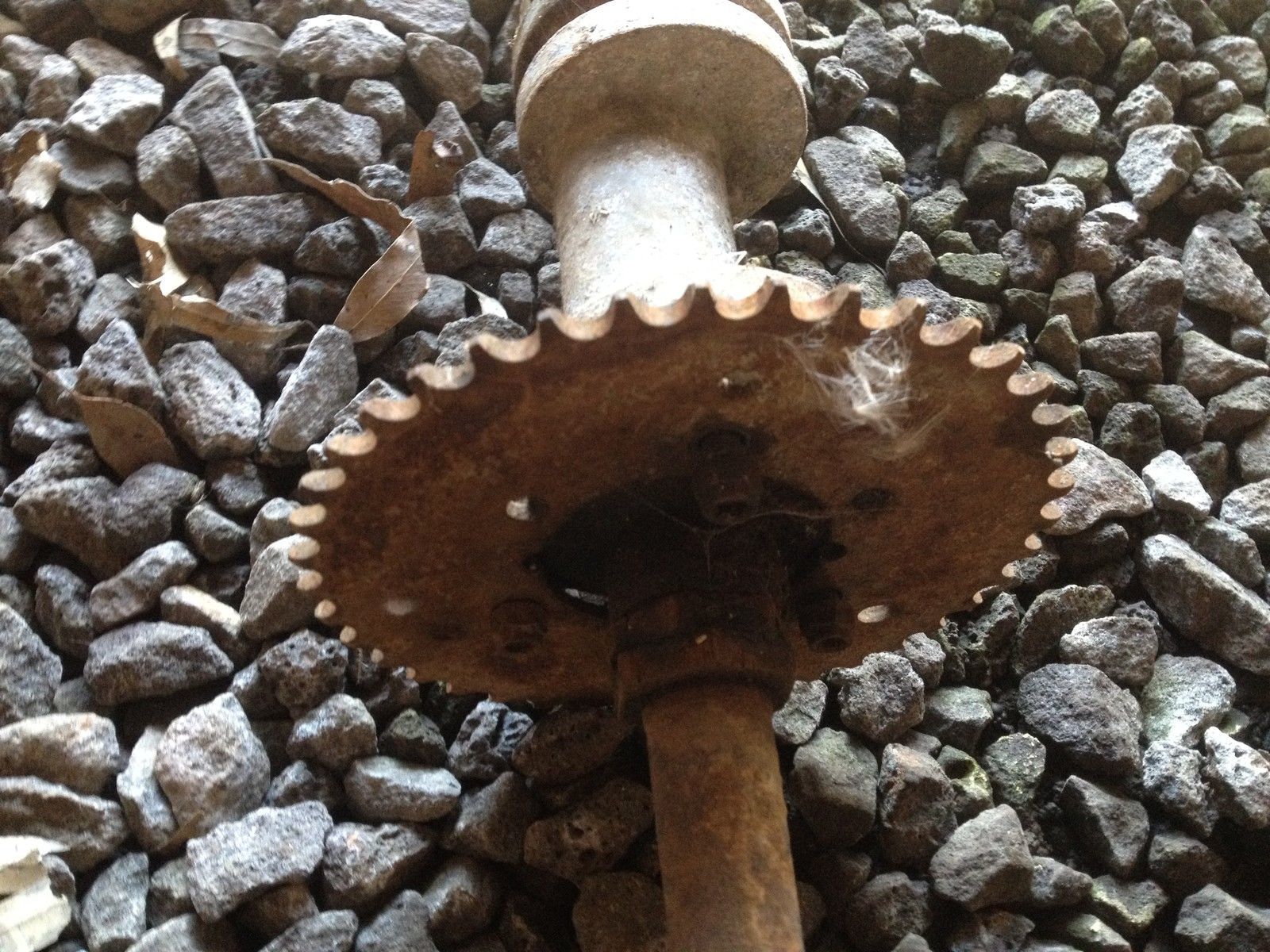 POLARIS REAR CHAIN DRIVE REAR AXLE HUBS AND CARRIER 250 350 425 GO CART