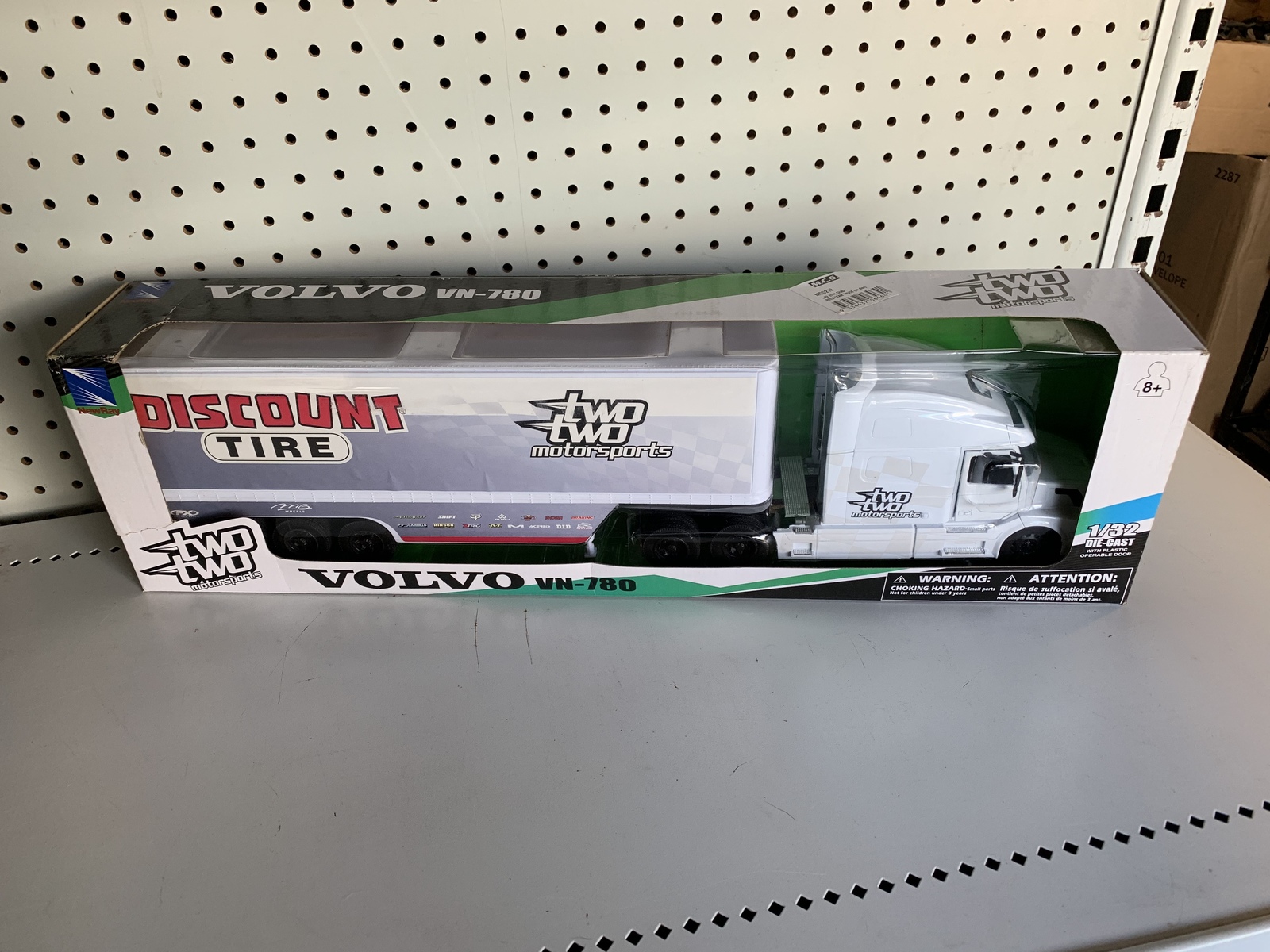 CHAD REED TWO TWO 22 VOLVO TRUCK TRAILER TOY MODEL DIECAST GIFT