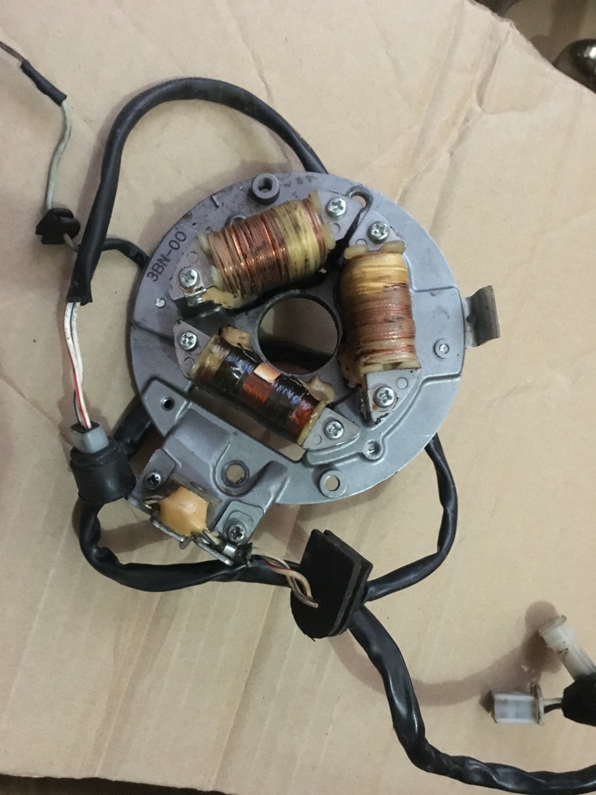 WRECKING YAMAHA DT 200 MOST PARTS AVAILABLE STATOR / GENERATOR COIL