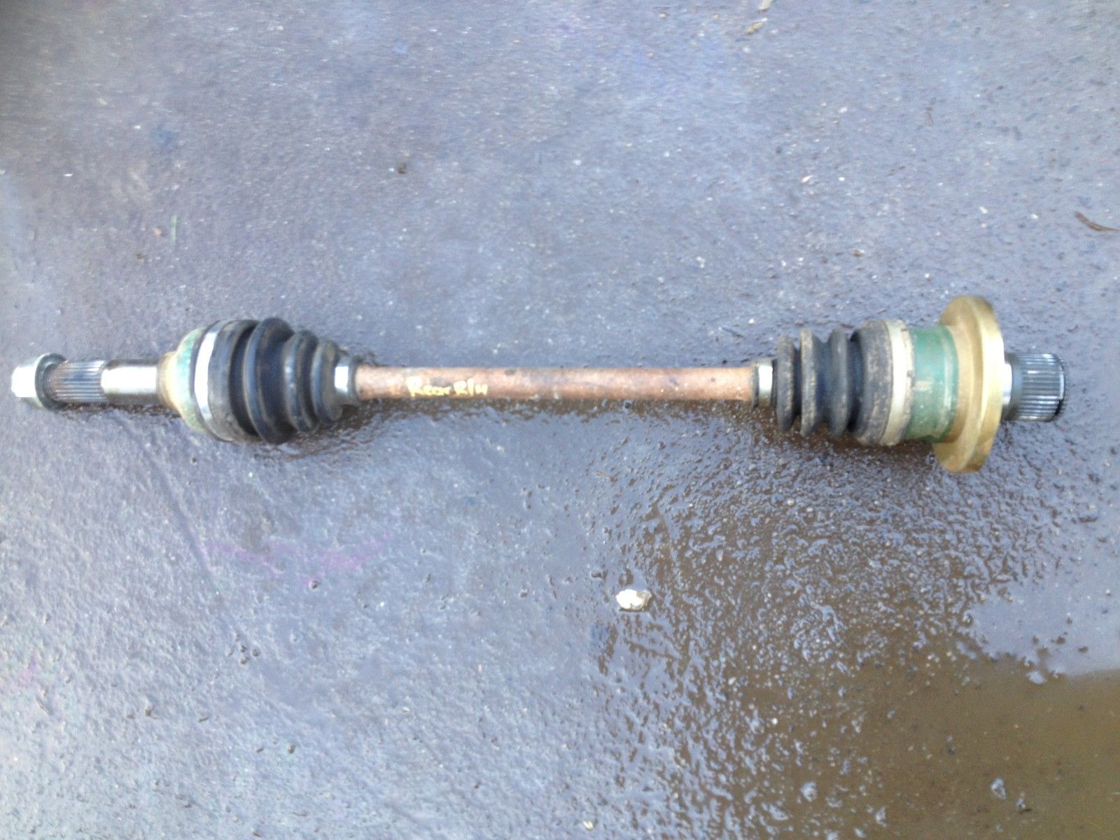 WRECKING YAMAHA RHINO 660 REAR RIGHT HAND CV / DRIVE SHAFT