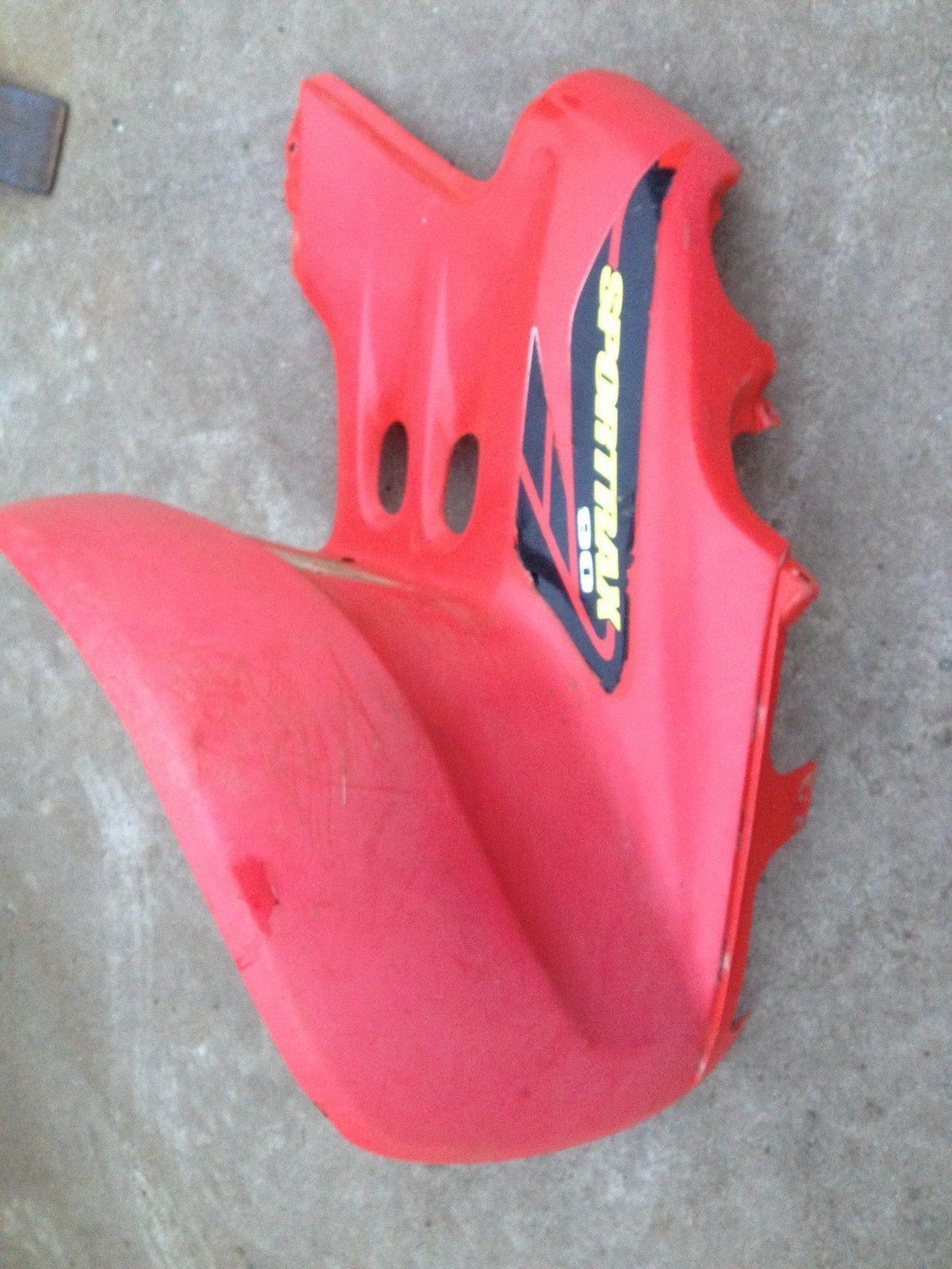 HONDA TRX 90 FRONT PLASTIC FENDER RIGHT HAND SIDE