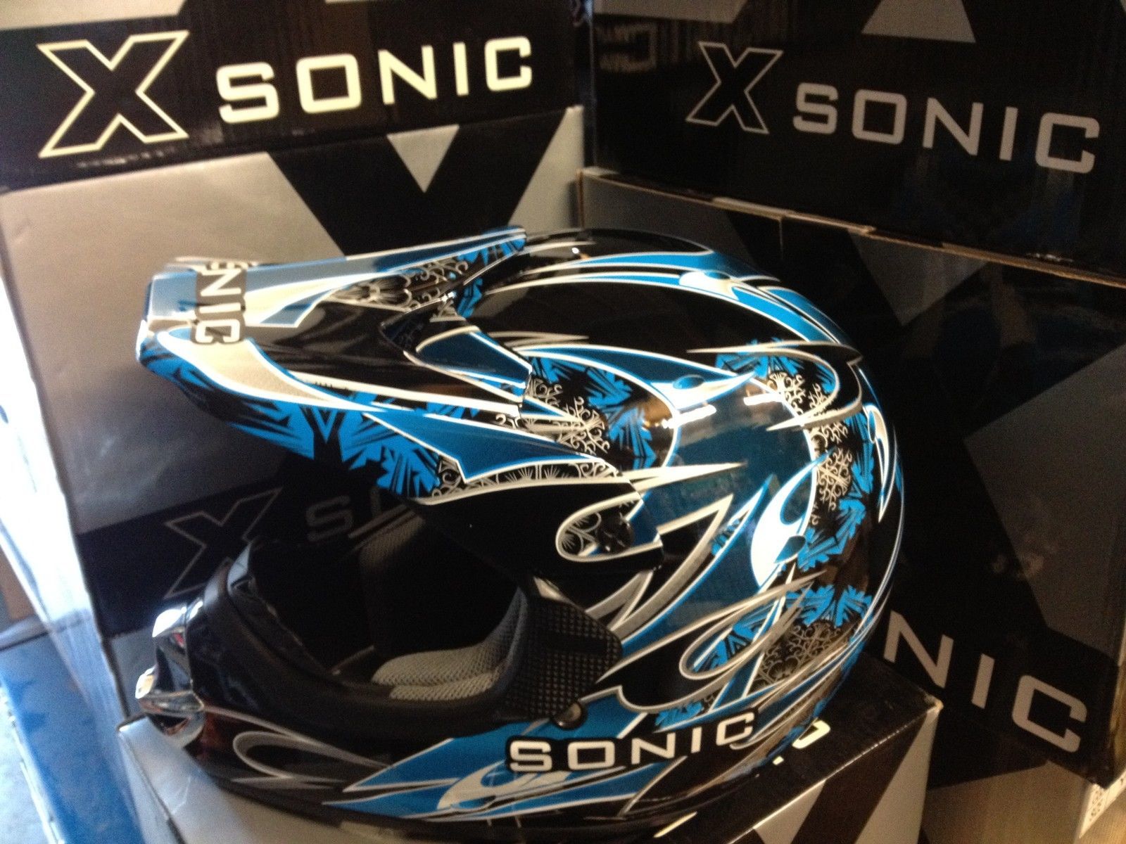 SONIC BLACK BLUE DIRT MX BIKE HELMET AUSTRALIA SAFTEY STANDARDS