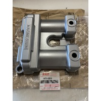 GENUINE SUZUKI DRZ 250 ROCKER TOP CYLINDER HEAD VALVE COVER 11171-13E10