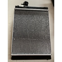 GENUINE KYMCO RADIATOR UXV 500 2009 - 2015  19010-LEE8-E00