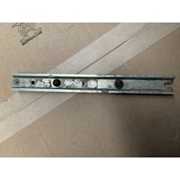 YAMAHA GRIZZLY 550 700 BATTERY CLAMP  BRACKET 