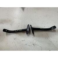 SUZUKI LT LTF 160 REAR PLASTIC FENDER LOWER MOUNTS LEFT AND RIGHT BRACKET