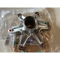 YAMAHA YFZ 350 BANSHEE REAR SPROCKET CARRIER / HUB AXLE COLLAR 2XJ2538600