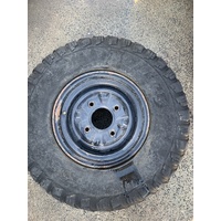 HONDA SXS 1000 PIONEER FRONT WHEEL RIM AND TYRE 12 x 6.5 27 X 9 X 12 SPARE