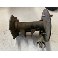 YAMAHA YFM 50 80 100  MOTO 4 RAPTOR BAGER REAR AXLE HOUSING BACKING PLATE BRAKE ARM