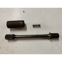 YAMAHA YFM  100 CHAMP REAR TAIL SHAFT AND COLLAR - SOME WEAR RAPTOR 50 80