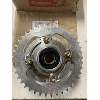 KYMCO CK 125 REAR SPROCKET WITH SPROCKET HUB 42610-LEF1-C10 KE25RF