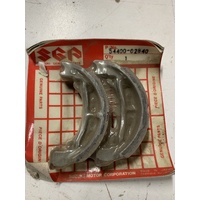 GENUINE SUZUKI FZ 50 FRONT OR REAR BRAKE SHOES  54400-02860 02840 02411