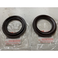SUZUKI LTA KINGQUAD 450 500 700 750 REAR DIFF CV SEALS LEFT AND RIGHT 09283-59001 X2