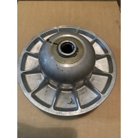 POLARIS BIGBOSS 6X6 500 REAR CTV DRIVEN CLUTCH 1322190 98 - 02  5630727 29