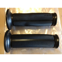 HONDA CT 110 POSTIE OEM SYTLE HAND GRIPS - ORIGINAL FACTORY TYPE , GRIP