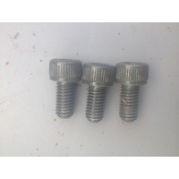 YAMAHA YFM 350 / 400 STARTER CLUTCH BOLTS WRECKING QUADS