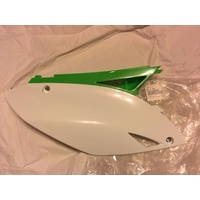 KAWASAKI KXF 450 KX 09 10 11  RIGHT HAND SIDE NUMBER PLATE COVER 36001-0153-25N