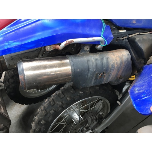 WRECKING YAMAHA TTR 250  THIS LISTING IS FOR THE USED MUFFLER / EXHAUST 