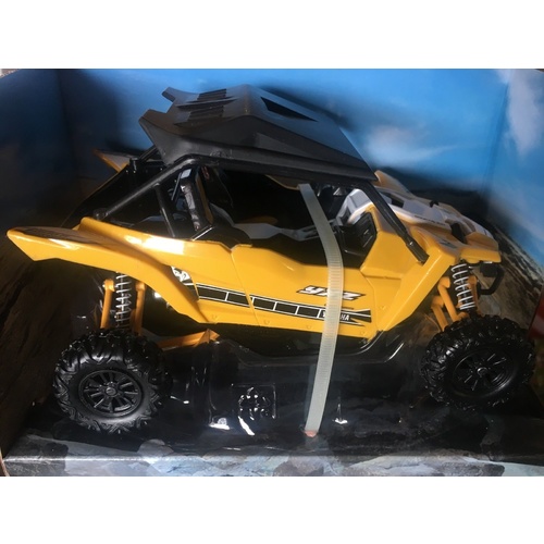 YAMAHA YXZ 1000 R SXS OFF ROAD RACE MODEL DIECAST 1:18 SCALE yellow