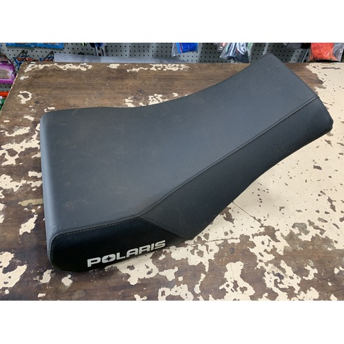 POLARIS SPORTSMAN  570  UTE SEAT ( MAIN DRIVERS SEAT ) MISSING REAR LUGS