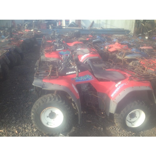 KAWASAKI KLF 300 4X4 FRONT RIM WHEEL 