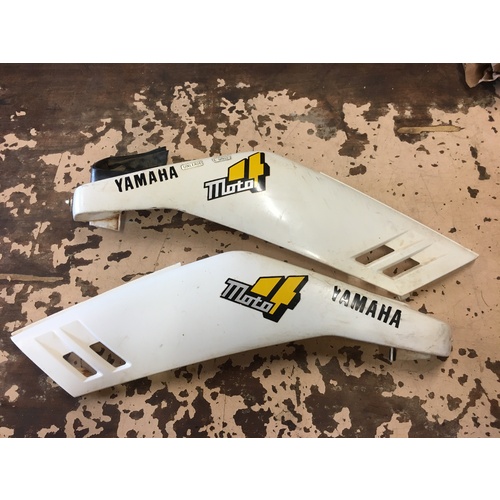 YAMAHA MOTO 4 MOTO4 YFM 200 LEFT AND RIGHT TANK PLASTIC WHITE SIDE COVER