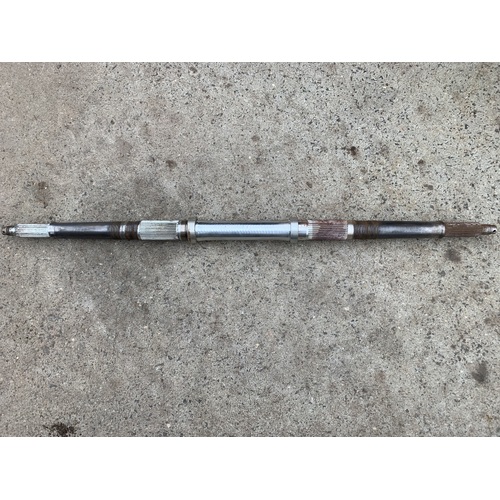 HONDA TRX 300 BIG RED FOURTRAX   REAR AXLE - DRIVE GOOD CONDITION