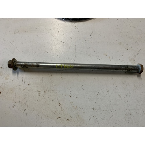 SUZUKI LT 160 REAR SWING ARM PIVOT BOLT NUT & WASHER
