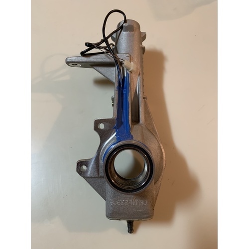 POLARIS 500 400 325 MAGNUM SPORTSMAN 4x4 6x6 FRONT ALLOY STRUT LEG HOUSING RIGHT 1820951