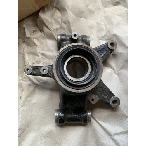 GENUINE YAMAHA VIKING 700 850 WOLVERINE REAR RIGHT KNUCKLE  1XD-F532F-21