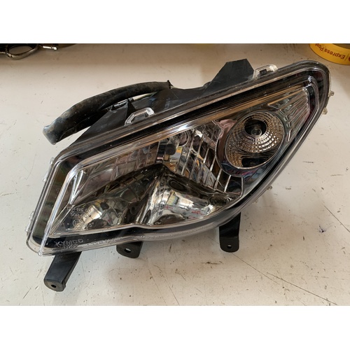 KYMCO MXU 300 400 450 LEFT HAND HEAD LIGHT ONLY SEE PICS MISSING MOUNTS