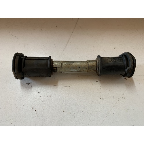YAMAHA BRUIN 350 GRIZZLY REAR UPPER ENGINE MOUNT RUBBERS AND SPACER