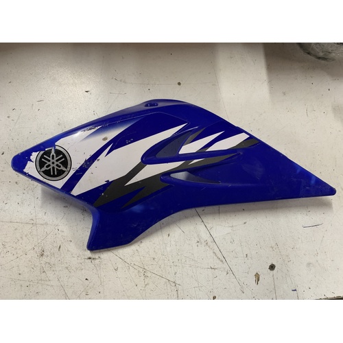 YAMAHA TTR  50 E  GENUINE LEFT HAND FUEL TANK COVER SHROUD 2006 - 2024