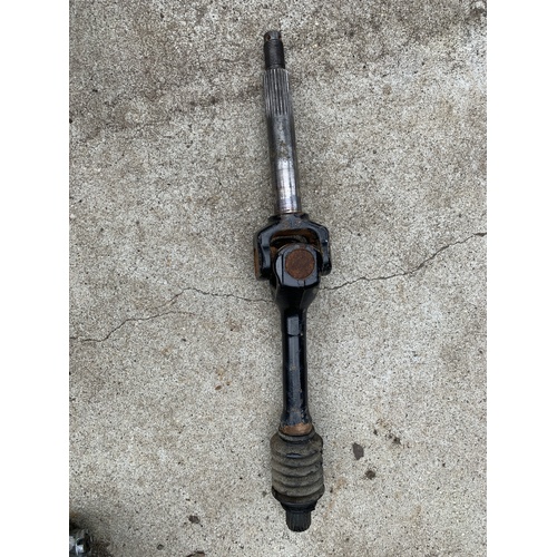 KAWASAKI MULE 3000 KAF 620 3010 4010 950 diesel REAR OUTER DRIVE SHAFT UNI YOKE 04 - 13