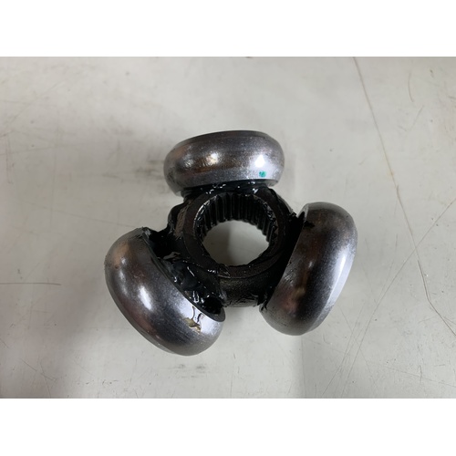 KUBOTA RTV 900 1120 1140 DIESEL OEM  INNER CV BEARING