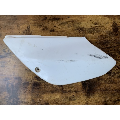 HONDA XR 100 80 70 2001  USED LEFT SIDE COVER WHITE NUMBER PLATE