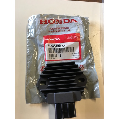 HONDA TRX 350 400 VOLTAGE REG REGULATOR RECTIFIER 31600-HN5-671