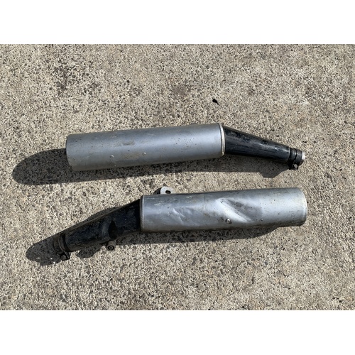 YAMAHA FJ 1100 36Y MUFFLERS EXHAUST STOCK STANDARD OEM SEE PICS