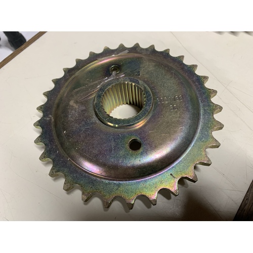 POLARIS SPORTSMAN  6X6 MIDDLE DRIVE REAR SPROCKET 30 TOOTH  3221138