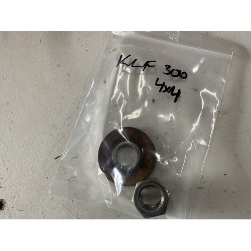 KAWASAKI KLF 4X4 300  REAR BRAKE DRUM HUB AXLE NUT AND WASHER