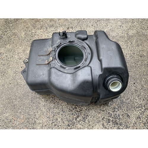 HONDA SXS 700 PIONEER FUEL PETROL TANK