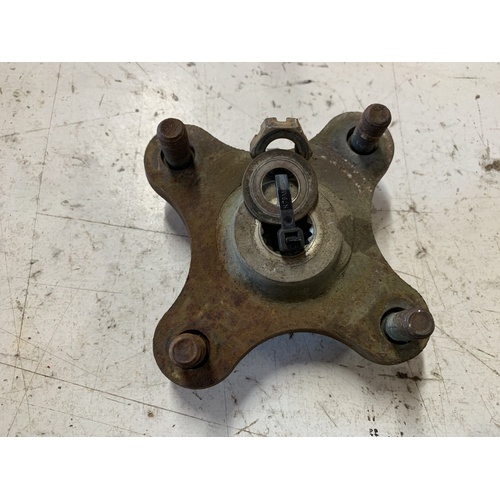 YAMAHA YFM  100  MOTO 4 CHAMP REAR WHEEL HUB WITH STUDS AND NUT