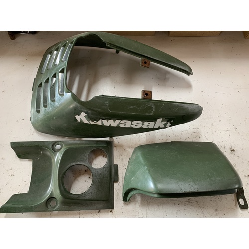 KLF 300 B KAWASAKI DARK GREEN FUEL TANK TOP / FRONT / SEAT  COVER SET SEE PICS
