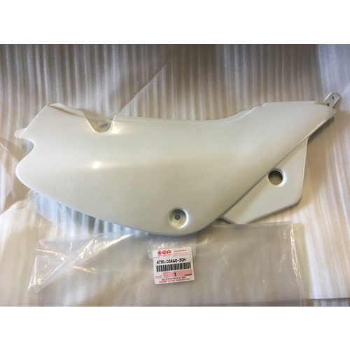 SUZUKI JR 80 WHITE RIGHT HAND SIDE PLASTIC COVER 47111-034A0-30H