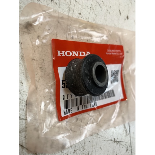 ONE GENUINE HONDA TRX 420   FRONT  TOP UPPER SHOCK RUBBER BUSH  HF7