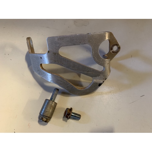 HONDA XR 400 250 600 CR 80 85 125 250 500 REAR BRAKE CALIPER ALLOY GUARD / SHEILD 